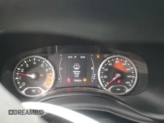 2021 Jeep Renegade Jeepster z VIN ZACNJCAB1MPM26894, wystawiony jako Copart lot #53859975 z przebiegiem 76 402 mil mil oraz Czysty tytuł • Clean title. Historia ofert i sprzedaży dostępna na DreamBid. Obrazek 9.