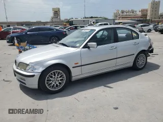 2000 BMW 3 Series 328i with VIN WBAAM5337YKG17620, listed as a Copart auction lot 59638215 with 181,388 mi miles and Salvage title. Bid and sale history available at DreamBid. Image 1.