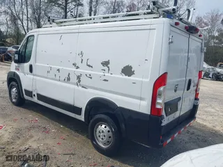 2020 Ram ProMaster Cargo Van with VIN 3C6TRVAG1LE135423, listed as a IAAI auction lot 41825063 with 113,125 mi miles. Bid and sale history available at carsss.com. Image 3.