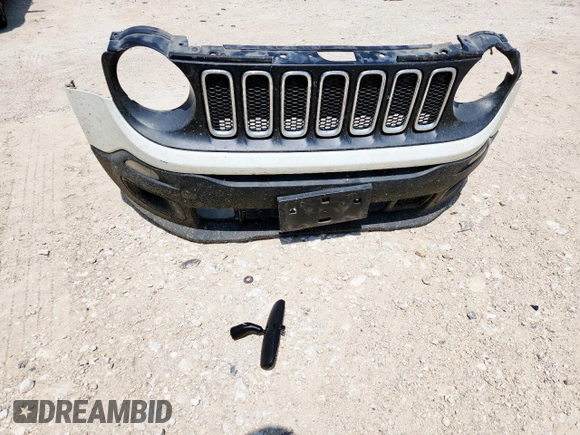 2018 Jeep Renegade Latitude with VIN ZACCJBBB2JPH65906, listed as a Copart auction lot 58846045 with 88,051 mi miles and Salvage title. Bid and sale history available at DreamBid. Image 13.