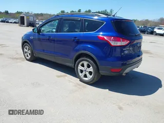2016 Ford Escape SE with VIN 1FMCU9GX1GUB28870, listed as a IAAI auction lot 42129628 with 113,909 mi miles. Bid and sale history available at carsss.com. Image 3.