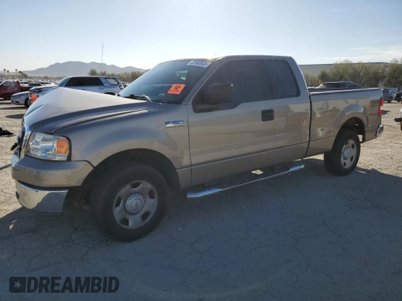 2004 Ford F-150 STX with VIN 1FTRX12W04KD93065, listed as a Copart auction lot 47493935 with 90,592 mi miles and Salvage Title. Bid and sale history available at carsss.com. Image 1.