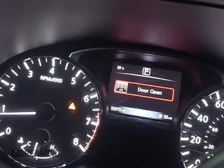 2016 Nissan Pathfinder S with VIN 5N1AR2MN1GC638872, listed as a IAAI auction lot 41614587 with 92,975 mi miles and . Bid and sale history available at DreamBid. Image 7.