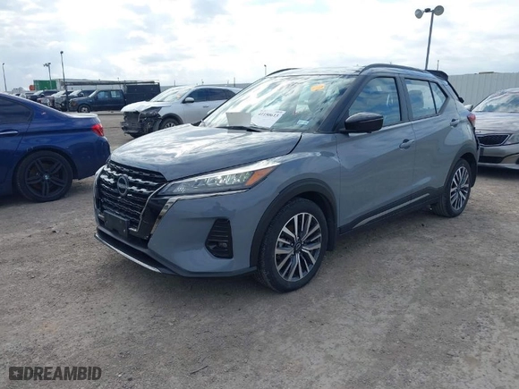 2023 Nissan Kicks SR with VIN 3N1CP5DV0PL512398, listed as a IAAI auction lot 41150613 with 26,070 mi miles. Bid and sale history available at carsss.com. Image 2.