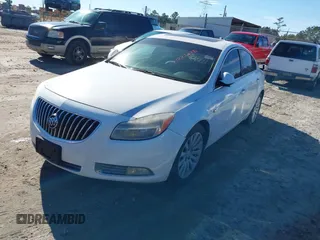 2011 Buick Regal CXL RL6 with VIN W04GU5GCXB1025852, listed as a IAAI auction lot 41221618 with 1 mi miles. Bid and sale history available at carsss.com. Image 2.