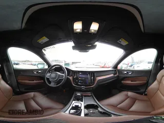2022 Volvo XC60 Momentum with VIN YV4L12RK2N1972823, listed as a IAAI auction lot 41110804 with 46,380 mi miles. Bid and sale history available at carsss.com. Image 20.