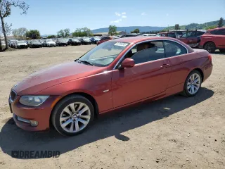 2012 BMW 3 Series 328i z VIN WBADW3C55CE821978, wystawiony jako Copart lot #52304695 z przebiegiem 102 656 mil mil oraz Szkoda całkowita • Salvage title. Historia ofert i sprzedaży dostępna na DreamBid. Obrazek 1.