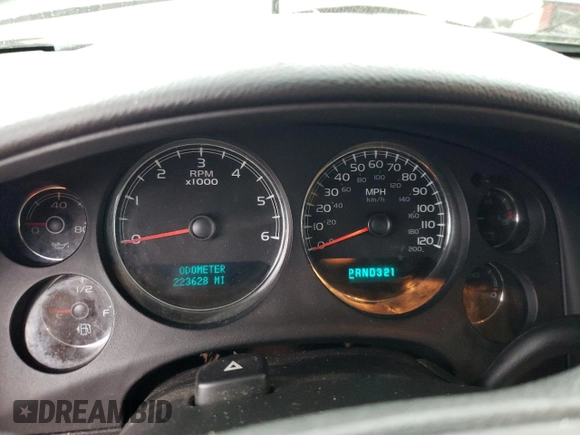 2007 Chevrolet Tahoe LTZ with VIN 1GNFK13087J342734, listed as a Copart auction lot 53401595 with 223,628 mi miles and Salvage title. Bid and sale history available at DreamBid. Image 9.