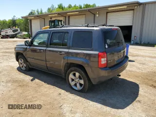 2014 Jeep Patriot Latitude z VIN 1C4NJRFB6ED817392, wystawiony jako Copart lot #52930055 z przebiegiem 126 813 mil mil oraz Szkoda całkowita • Salvage title. Historia ofert i sprzedaży dostępna na DreamBid. Obrazek 2.