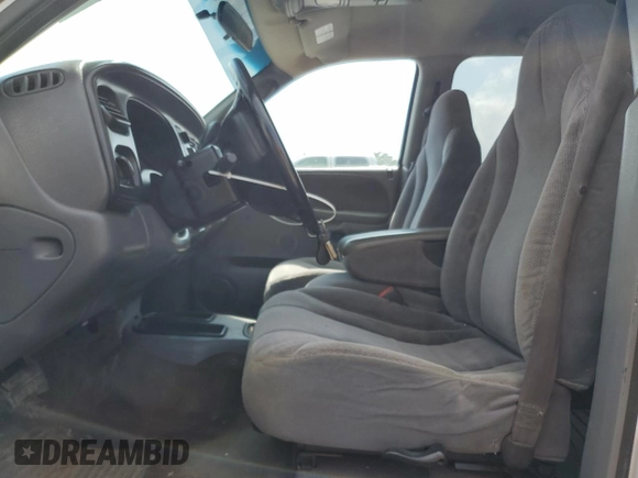2000 Dodge Dakota Sport with VIN 1B7GL2AN1YS763396, listed as a Copart auction lot 55261515 with 132,660 mi miles and Salvage Title. Bid and sale history available at DreamBid. Image 7.