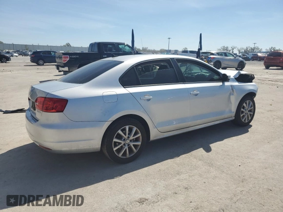 2012 Volkswagen Jetta SE с VIN 3VWDX7AJXCM129228, выставлен на аукционе Copart как лот 47146635 с пробегом 146 329 миль миль и Списание • Salvage title. История ставок и продаж доступна на DreamBid. Изображение 3.