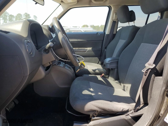 2011 Jeep Patriot Sport with VIN 1J4NF1GB6BD156857, listed as a Copart auction lot 46785435 with 193,834 mi miles and Salvage Title. Bid and sale history available at carsss.com. Image 7.