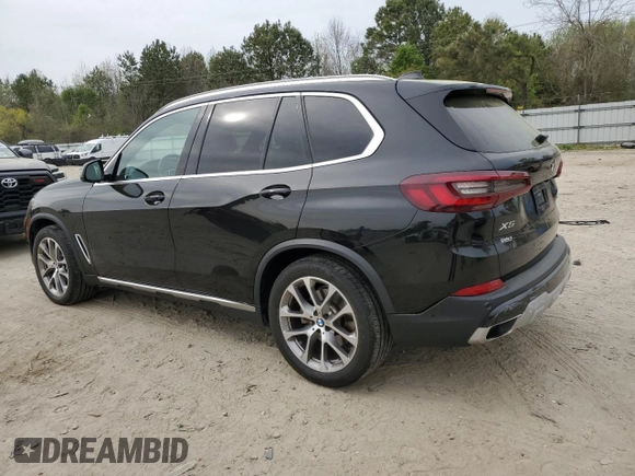 2021 BMW X5 xDrive40i with VIN 5UXCR6C08M9D83268, listed as a Copart auction lot 51781335 with 97,885 mi miles and Salvage title. Bid and sale history available at DreamBid. Image 2.