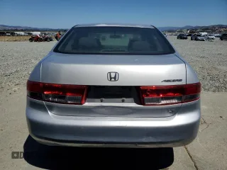 2004 Honda Accord LX z VIN JHMCM56364C023477, wystawiony jako Copart lot #65583575 z przebiegiem 218 445 mil mil oraz Szkoda całkowita • Salvage title. Historia ofert i sprzedaży dostępna na DreamBid. Obrazek 6.