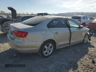 2014 Volkswagen Jetta TDI with VIN 3VWLL7AJ8EM266274, listed as a Copart auction lot 50441735 with 155,703 mi miles and Salvage title. Bid and sale history available at DreamBid. Image 3.
