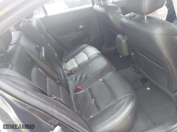 2015 Chevrolet Cruze LT with VIN 1G1PE5SB7F7141782, listed as a IAAI auction lot 41952674 with 132,574 mi miles. Bid and sale history available at carsss.com. Image 8.