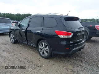 2013 Nissan Pathfinder SL z VIN 5N1AR2MM4DC612575, wystawiony jako IAAI lot #42209619 z przebiegiem 127 093 mil mil oraz . Historia ofert i sprzedaży dostępna na DreamBid. Obrazek 3.
