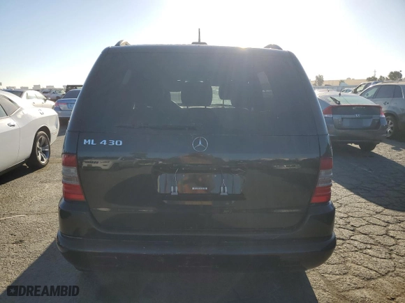 2001 Mercedes-Benz M-Class with VIN 4JGAB72E81A223281, listed as a Copart auction lot 71578344 with 112,186 mi miles and Clean Title. Bid and sale history available at carsss.com. Image 6.