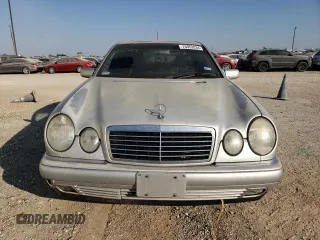 1998 Mercedes-Benz E-Class with VIN WDBJF65F1WA711193, listed as a Copart auction lot 76052034 with 168,935 mi miles and Salvage Title. Bid and sale history available at carsss.com. Image 5.
