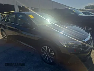 2024 Volkswagen Jetta S z VIN 3VW5M7BUXRM054755, wystawiony jako IAAI lot #42808965 z przebiegiem 23 995 mil mil oraz . Historia ofert i sprzedaży dostępna na DreamBid. Obrazek 13.