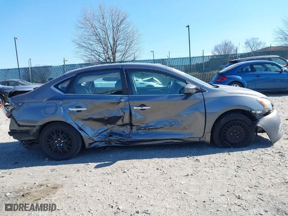 2015 Nissan Sentra SV with VIN 3N1AB7AP1FL673641, listed as a IAAI auction lot 41704226 with NaN miles. Bid and sale history available at carsss.com. Image 6.