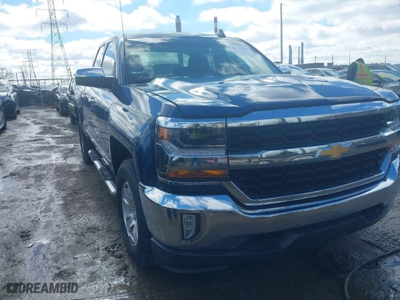 2017 Chevrolet Silverado 1500 LT with VIN 1GCVKREC4HZ389174, listed as a IAAI auction lot 41732940 with 70,823 mi miles. Bid and sale history available at carsss.com. Image 1.