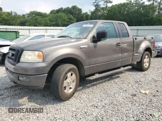 2005 Ford F-150 STX z VIN 1FTRX02W05KE53700, wystawiony jako Copart lot #59222255 z przebiegiem 208 793 mil mil oraz Szkoda całkowita • Salvage title. Historia ofert i sprzedaży dostępna na DreamBid. Obrazek 1.