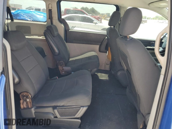 2008 Dodge Grand Caravan SE with VIN 2D8HN44H08R677094, listed as a Copart auction lot 66573804 with 210,318 mi miles and Clean Title. Bid and sale history available at DreamBid. Image 11.
