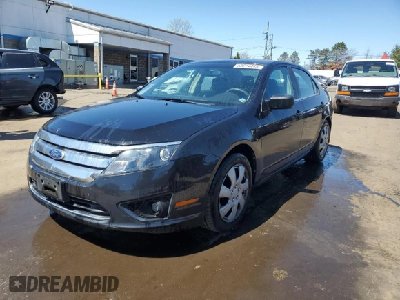 2011 Ford Fusion SE with VIN 3FAHP0HA5BR142817, listed as a Copart auction lot 53614445 with 175,096 mi miles and Salvage Title. Bid and sale history available at DreamBid. Image 1.