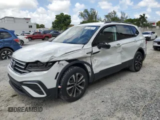 2022 Volkswagen Tiguan S z VIN 3VV1B7AX5NM143020, wystawiony jako Copart lot #51576675 z przebiegiem Nie podano mil oraz Nie do naprawy • Non repairable. Historia ofert i sprzedaży dostępna na DreamBid. Obrazek 1.