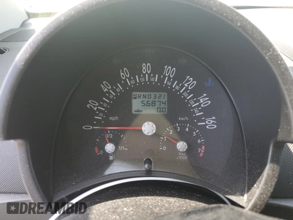 2003 Volkswagen Beetle GLS z VIN 3VWCD21C13M419124, wystawiony jako Copart lot #60352365 z przebiegiem 56 874 mil mil oraz Czysty tytuł • Clean title. Historia ofert i sprzedaży dostępna na DreamBid. Obrazek 9.
