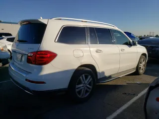 2015 Mercedes-Benz GL-Class GL 450 with VIN 4JGDF6EE6FA477859, listed as a Copart auction lot 70937732 with 71,102 mi miles. Bid and sale history available at carsss.com. Image 3.