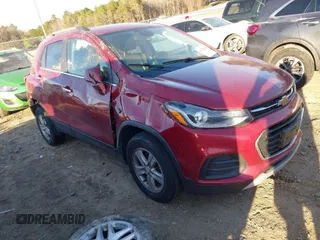 2020 Chevrolet Trax LT with VIN 3GNCJPSB6LL147391, listed as a IAAI auction lot 41633606 with 114,525 mi miles. Bid and sale history available at carsss.com. Image 1.