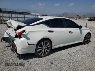 2019 Nissan Altima SR with VIN 1N4BL4CV8KC219519, listed as a Copart auction lot 54791305 with 60,663 mi miles and Salvage Title. Bid and sale history available at DreamBid. Image 3.