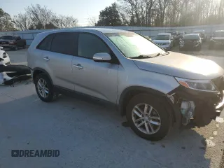 2015 Kia Sorento LX with VIN 5XYKT3A64FG589870, listed as a Copart auction lot 48972525 with 152,101 mi miles and Salvage Title. Bid and sale history available at carsss.com. Image 4.