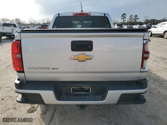 2020 Chevrolet Colorado 2WD Work Truck with VIN 1GCGSBEN3L1211037, listed as a Copart auction lot 45520735 with 61,302 mi miles and Salvage Title. Bid and sale history available at carsss.com. Image 6.
