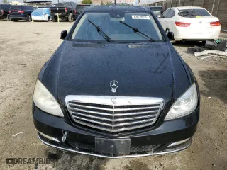 2012 Mercedes-Benz S-Class S 550 with VIN WDDNG7DB2CA430977, listed as a Copart auction lot 43639955 with 185,586 mi miles and Clean Title. Bid and sale history available at carsss.com. Image 5.