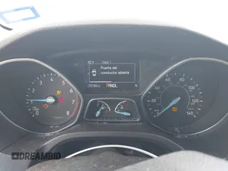 2017 Ford Focus SE z VIN 1FADP3F21HL205009, wystawiony jako IAAI lot #42305641 z przebiegiem 75 160 mil mil oraz . Historia ofert i sprzedaży dostępna na DreamBid. Obrazek 7.