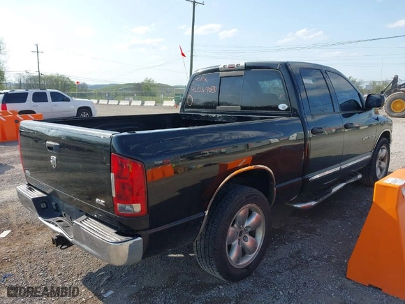 2005 Dodge Ram 1500 SLT with VIN 1D7HA18D45S281797, listed as a IAAI auction lot 42039050 with 208,245 mi miles. Bid and sale history available at carsss.com. Image 4.