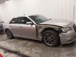 2016 Chrysler 300 S z VIN 2C3CCAGG7GH253095, wystawiony jako IAAI lot #41485489 z przebiegiem 90 583 mil mil oraz . Historia ofert i sprzedaży dostępna na DreamBid. Obrazek 14.
