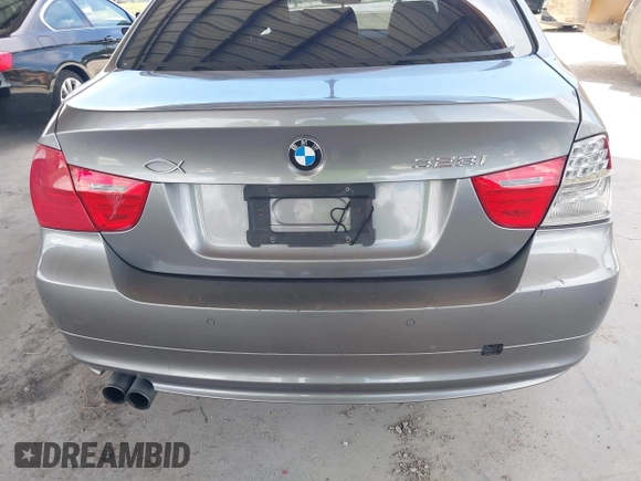 2009 BMW 3 Series 328i with VIN WBAPH77549NL85089, listed as a IAAI auction lot 42623111 with 121,369 mi miles and . Bid and sale history available at DreamBid. Image 13.