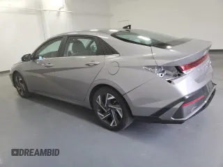 2024 Hyundai Elantra Limited z VIN KMHLP4DGXRU802905, wystawiony jako Copart lot #60417315 z przebiegiem 15 039 mil mil oraz Czysty tytuł • Clean title. Historia ofert i sprzedaży dostępna na DreamBid. Obrazek 2.