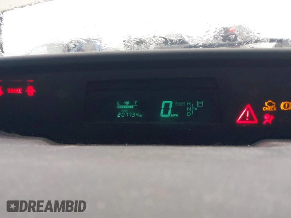 2005 Toyota Prius with VIN JTDKB20U253064323, listed as a IAAI auction lot 41798110 with 207,734 mi miles. Bid and sale history available at carsss.com. Image 7.