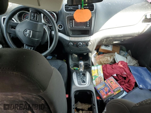 2017 Dodge Journey SXT with VIN 3C4PDCBG2HT533772, listed as a Copart auction lot 54729535 with 160,376 mi miles and Salvage title. Bid and sale history available at DreamBid. Image 8.
