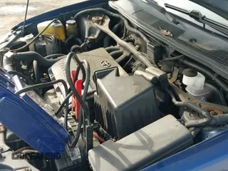 2006 Toyota Highlander Sport z VIN JTEEP21A360138947, wystawiony jako IAAI lot #43451119 z przebiegiem 168 085 mil mil oraz . Historia ofert i sprzedaży dostępna na DreamBid. Obrazek 12.