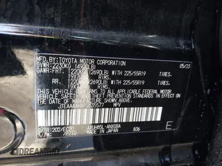 2023 Toyota Venza LE z VIN JTEAAAAHXPJ135577, wystawiony jako IAAI lot #41938935 z przebiegiem 74 046 mil mil oraz . Historia ofert i sprzedaży dostępna na DreamBid. Obrazek 9.