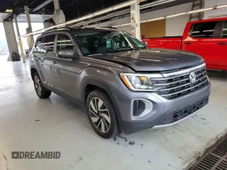2024 Volkswagen Atlas SE with VIN 1V2HR2CA4RC557741, listed as a IAAI auction lot 42791846 with 20,380 mi miles and . Bid and sale history available at DreamBid. Image 12.