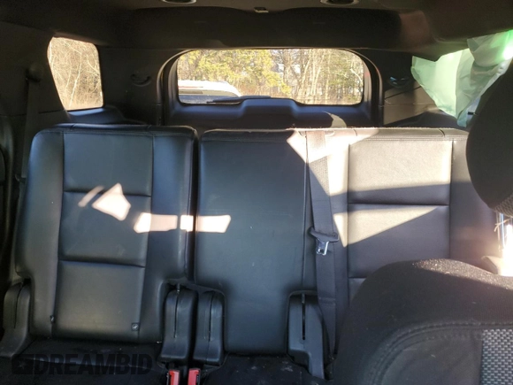 2013 Ford Police Interceptor Utility z VIN 1FM5K8AR5DGA38666, wystawiony jako Copart lot #44069795 z przebiegiem Nie podano mil oraz Czysty tytuł • Clean title. Historia ofert i sprzedaży dostępna na DreamBid. Obrazek 10.