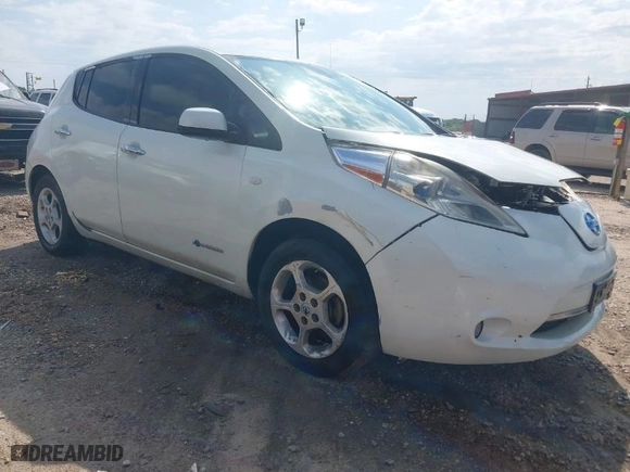 2012 Nissan LEAF SL with VIN JN1AZ0CP5CT017787, listed as a IAAI auction lot 42016039 with 99,647 mi miles. Bid and sale history available at carsss.com. Image 1.