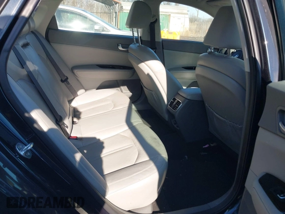 2017 Kia Optima EX z VIN KNAGV4LD7H5007397, wystawiony jako IAAI lot #41446259 z przebiegiem 118 601 mil mil oraz . Historia ofert i sprzedaży dostępna na DreamBid. Obrazek 8.